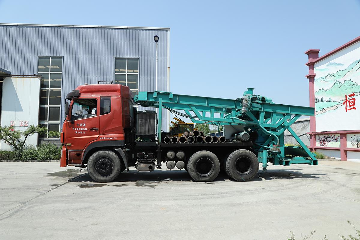 10寸後(hou)八輪反(fǎn)循環鑽(zuàn)機