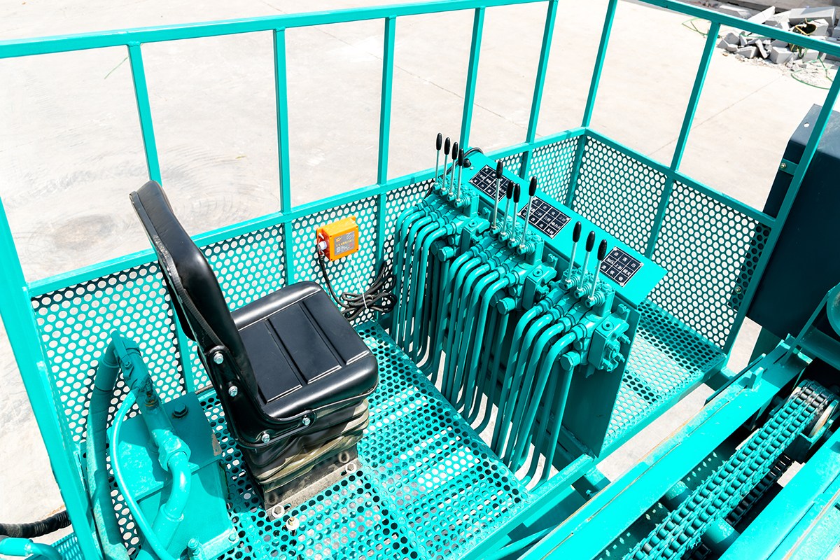 25m 錨固鑽(zuàn)機