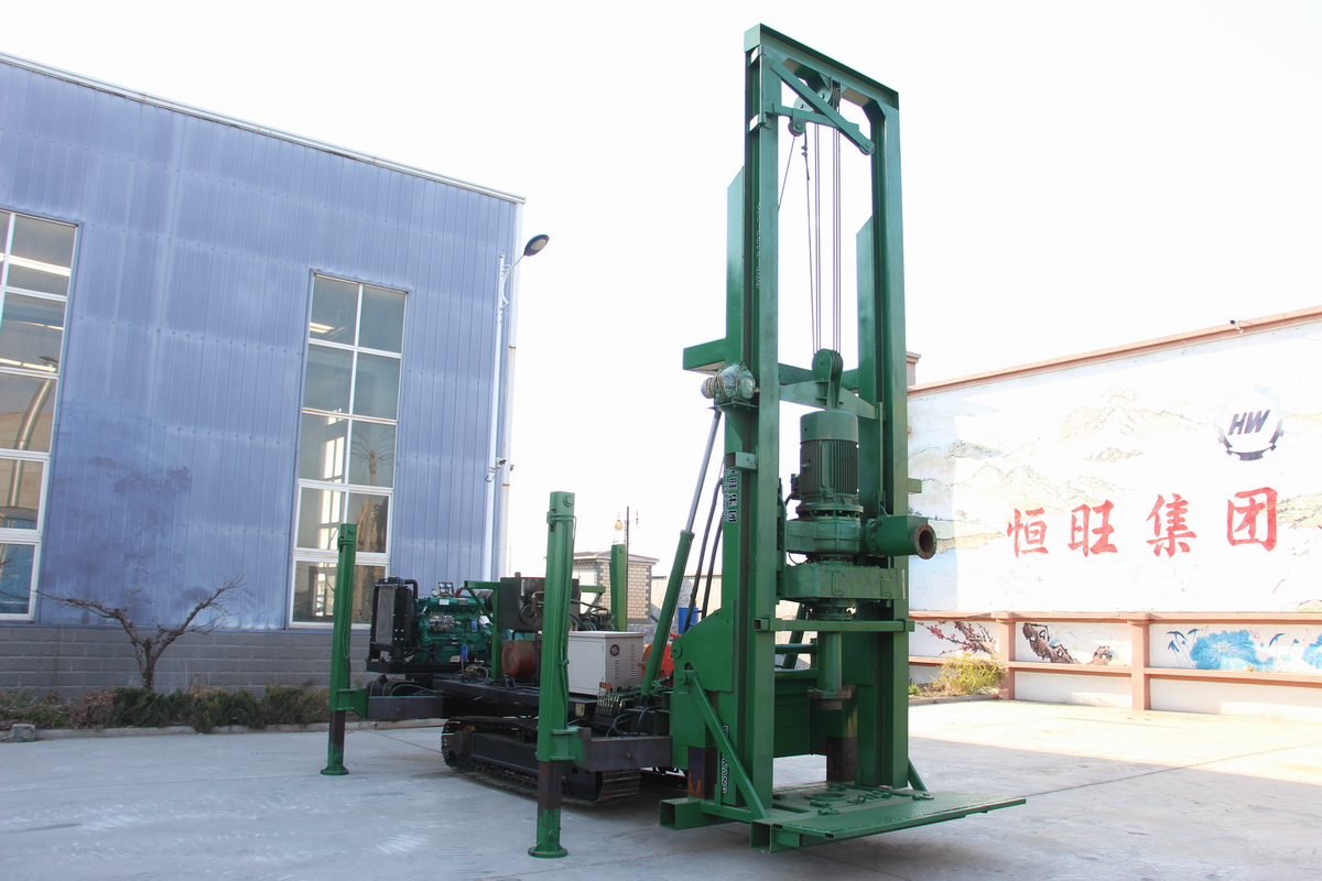 7寸(cùn)鋼履帶反(fan)循環鑽機(ji)